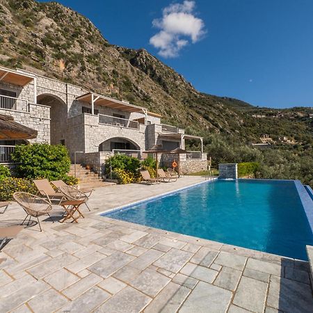 Petra Thea Apartment Kalamata Ngoại thất bức ảnh