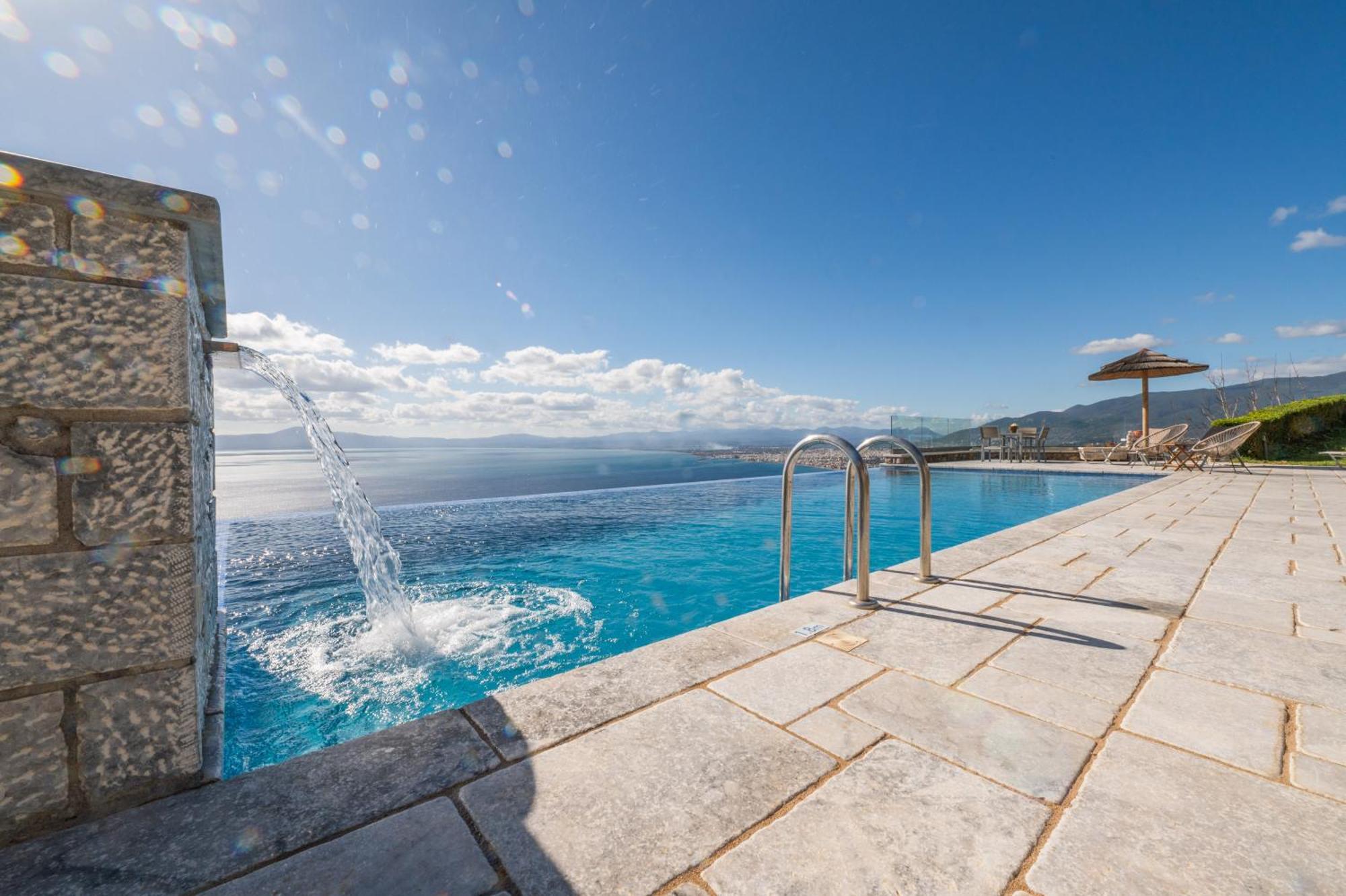 Petra Thea Apartment Kalamata Ngoại thất bức ảnh