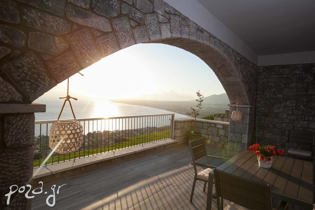 Petra Thea Apartment Kalamata Ngoại thất bức ảnh
