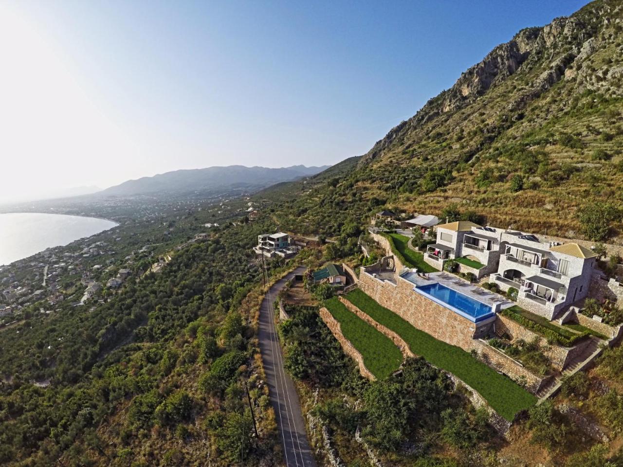 Petra Thea Apartment Kalamata Ngoại thất bức ảnh